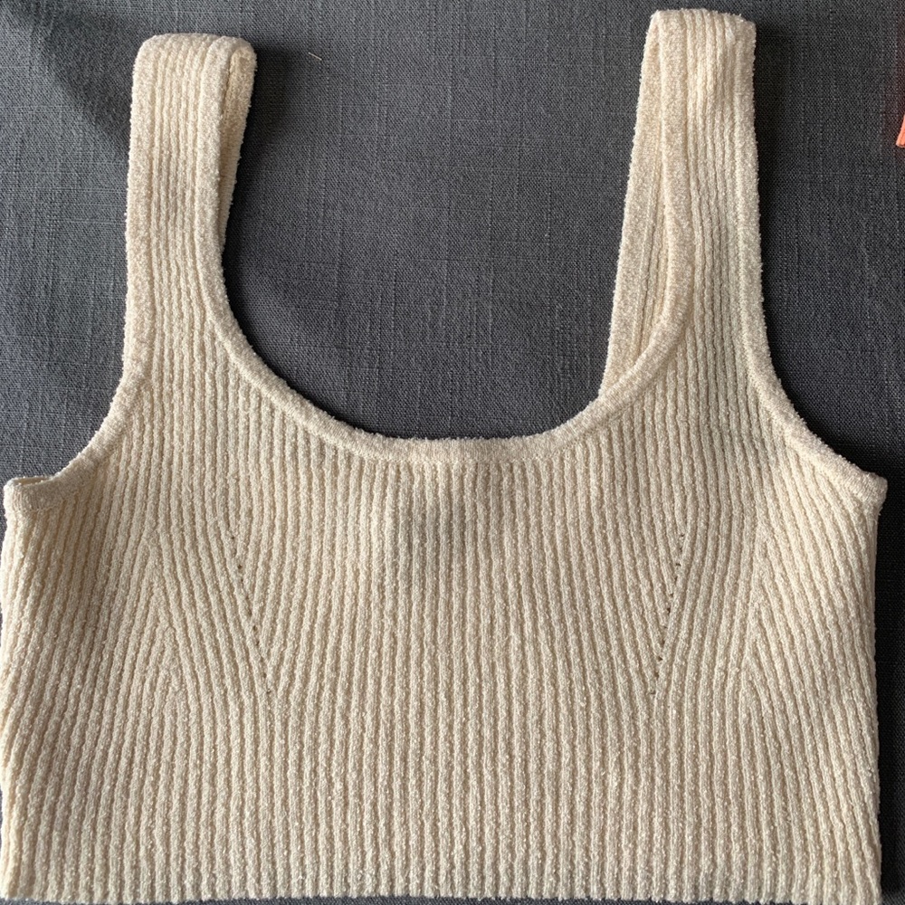 KENDALL + KYLIE tank top